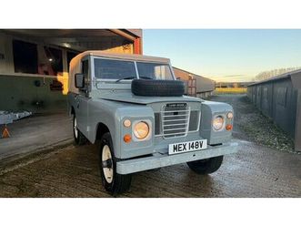 1980 land rover series 3 gris manuel, 4 vitesses conduite...