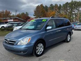 2007 hyundai entourage ?‍?‍?‍?clayton motors inc ?