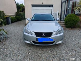 lexus is250