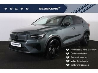 volvo ec40 single motor extended range plus black ed. 82 kwh - panoramadak - intellisafe assist & surround - parkeercamera achter - verwarmde voorstoelen & stuu