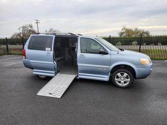 2007 chevrolet uplander wheelchair accessible van #7d183353