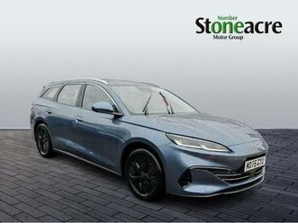 1.5 dm-i 10kwh boost cvt auto euro 6 (start/stop) 5dr