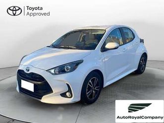 yaris 1.5 hybrid 5 porte active