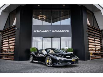 ferrari f8 spider 3.9 v8 hele - origineel nl | akrapovic 50 years | nero | carbon racing seats | lift | camera