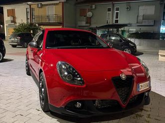 alfa romeo giulietta quadrifoglio verde launch ed
