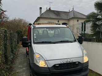 dépanneuse iveco plateau coulissant vasp dépannage