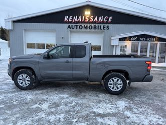 2022 nissan frontier sv