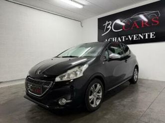 ② peugeot 208 1.4hdi*garantie*gps clim jante — peugeot — 2ememain