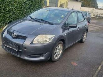 ② toyota auris auris 1.4 d-4d executive :// no airco /// expor — toyota — 2ememain