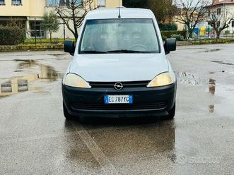 opel combo 2011 perfetta