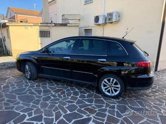 fiat croma nera