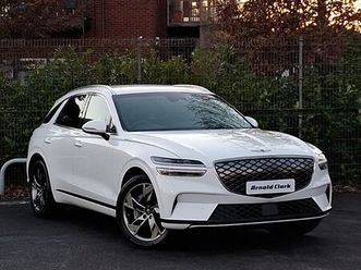 2023 genesis gv70 e sport line