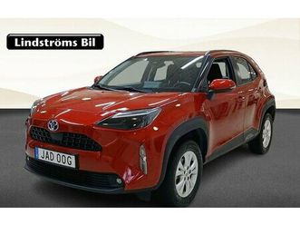toyota yaris cross hybrid 1,5 active, takreling, vinterhjul