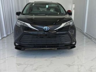 4x2 xle היברידי אוט׳ מיניוואן / mpv 8 מק 5 דל 2.5 (189 כ״ס)