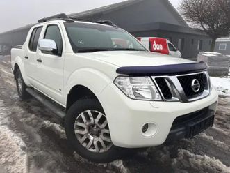 nissan navara 3,0 dci 231 db.kab le aut.