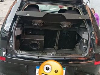 hat. premium 1.4 8v econoflex 5p