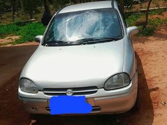 sedan gl 1.6 mpfi 4p