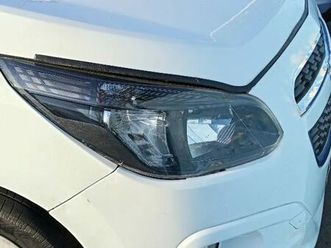 lt 1.8 8v econo.flex 5p mec.