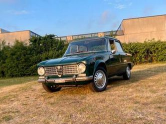 ② alfa romeo giulia 1300 (1966) — icône italienne originale — oldtimers & ancêtres — 2ememain