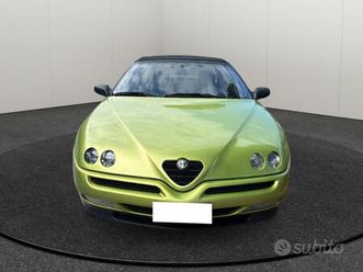 alfa romeo spider