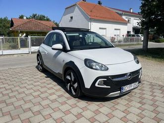 opel adam 1.0 // rocks, 2015 god.