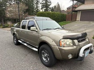 2002 nissan frontier crew cap se v6 low miles 122k clean title