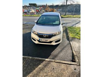 daa-gp5 hybrid 5dr auto