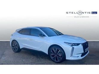 ds ds 4 1.6 e-tense 12.4kwh opera hatchback 5dr petrol plug-in hybrid eat8 euro 6 (start/stop) (225 ps)