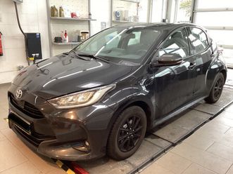 yaris team deutschland 1.5, vvt-i, rückfahrkamera, comfort-paket, klimaautomatik, sportpaket