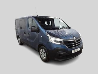 renault trafic 2.0 sl28 wheelchair accessible vehicle wav