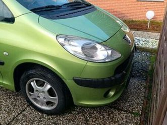 peugeot 1007 fast neu tüv angebot