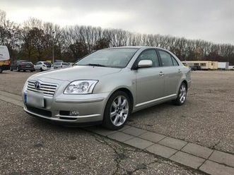 toyota avensis 2.4