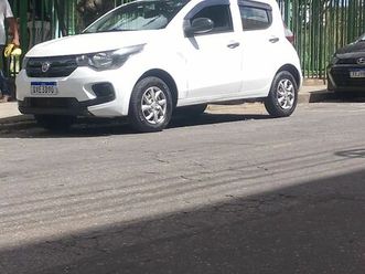 fiat mobi easy comfort 1.0 flex 5p. 2020