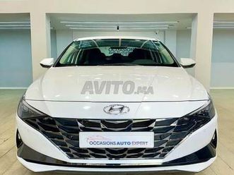 hyundai elantra hybride automatique 2023 à tanger