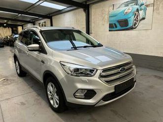 kuga 1.5 ecoboost 4x4 aut. titanium