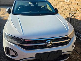 volkswagen t-roc - 2023