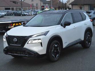 1,5 benzine/hybride 7 plaatsen! full option!!!