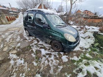 toyota yaris verso 1.3