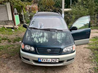 toyota picnic an. 2000