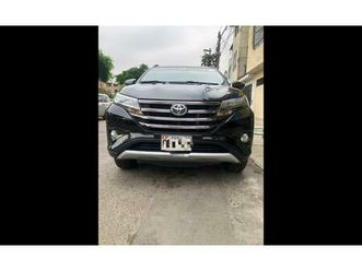 toyota rush 2024 usado seminuevo gasolina mecánica lima