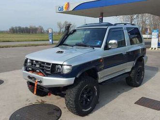 pajero metal top 2.8 tdi glx comfort autocarro