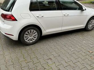 5p 1.6 tdi trendline 90cv e6