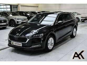 octavia combi 2.0 tdi dsg style - navi / camera