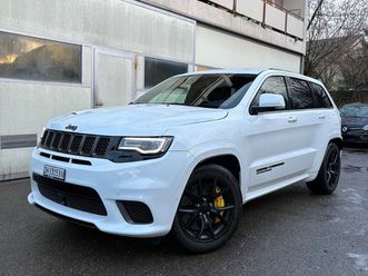 grand cherokee 6.2 v8 hemi trackhawk automatic
