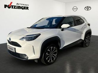 toyota yaris cross 1.5 hybrid teamd,2wd,nav,led,carplay