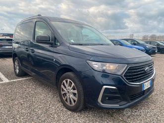 ford tourneo connect 2.0 ecoblue 122 cv titanium