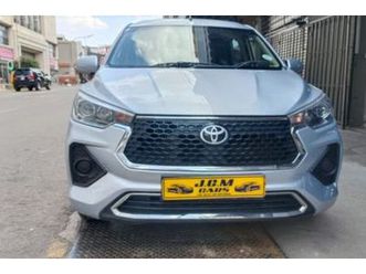 2023 toyota rumion 1.5 sx auto