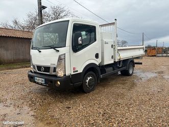 nissan nt400 35/13
