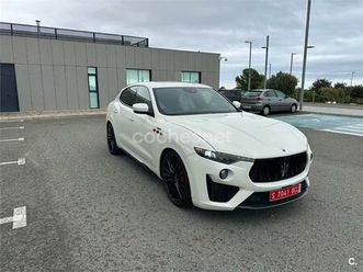 maserati levante trofeo 3.8 v8 twin turbo