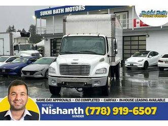 2005 freightliner m2 24' box + liftgate + hydraulic brake